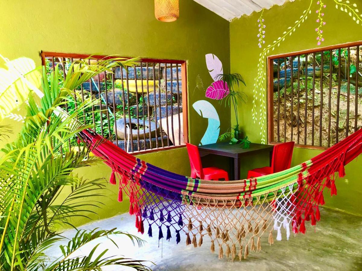 Sierra Kay Hostel Guachaca Eksteriør billede