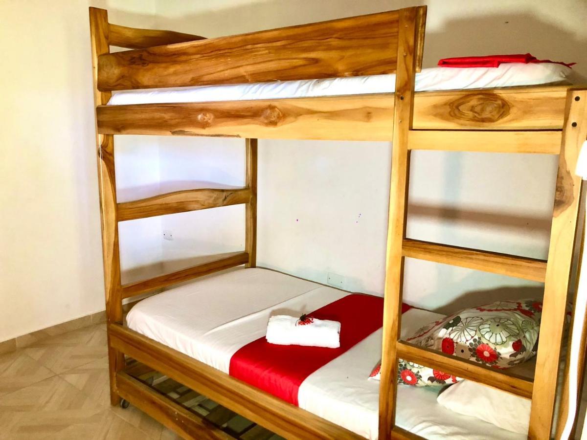 Sierra Kay Hostel Guachaca Værelse billede